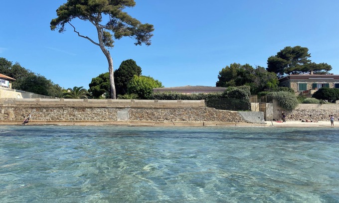 Les Sablettes House | En 1ère Ligne de la Plage de Sable fin des Sablettes ! Accès Direct et Privé !