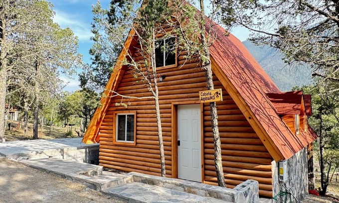 Arteaga House | Encantadora Cabaña Alpina M3 con 2 recamaras en los Lirios