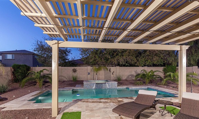 Surprise Farms House | Enchanted 3 BR by Casago