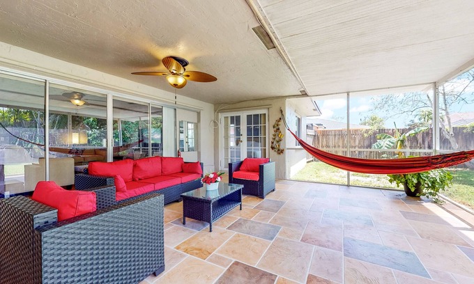 Survey Creek House | Enclosed Yard, Covered Porch, & Foosball - Dogs ok