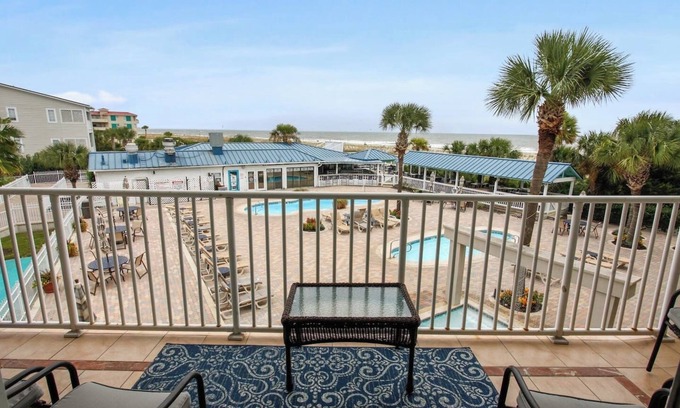 Palmetto Dunes Condo | Endless Vue/Ocean/Pool front/Gorgeous unit