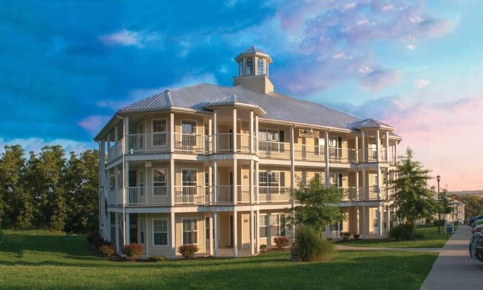Branson Condo | Enjoy All Branson has to offer in this 2BD vacation condo perfect for families