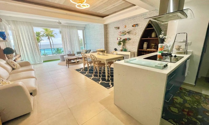 Villas Del Mar Apartment | Enjoy beach life at this gated