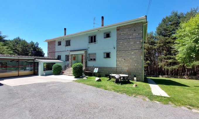 Navarredonda de Gredos Apartment | Enjoy Gredos in FAMILY or in COUPLE