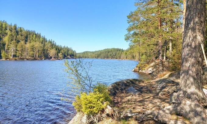 Oyeren House | Enjoy relaxing days with tranquility at the lake Gjeddevann