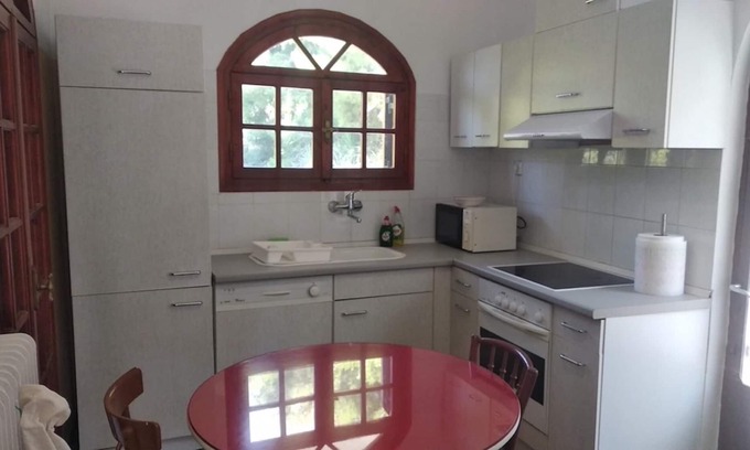 Eretria Villa | Enjoy Seclusion at Peaceful Mountain Apartment