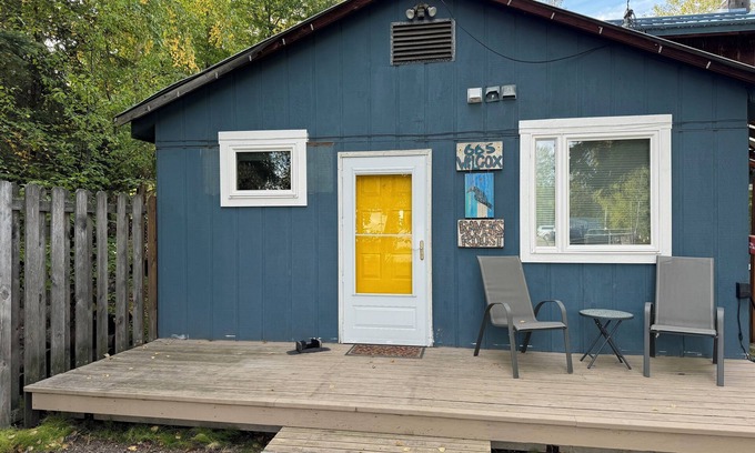 College Apartment | Enjoy the coziness of the Ravens Roost in the heart of Fairbanks!