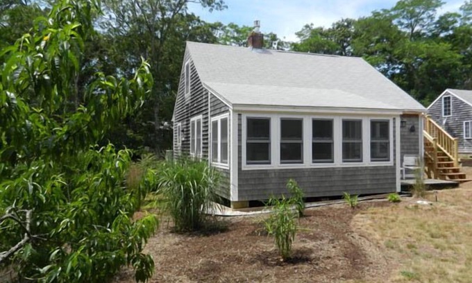 East Harwich Cottage | Enjoy This Quaint & Renovated 2BR Cottage (1553)