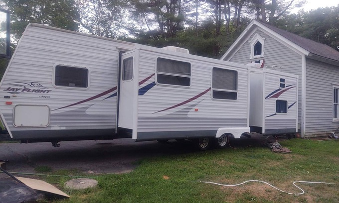 Edmeston House | Enjoyable RV with AC in Edmeston
