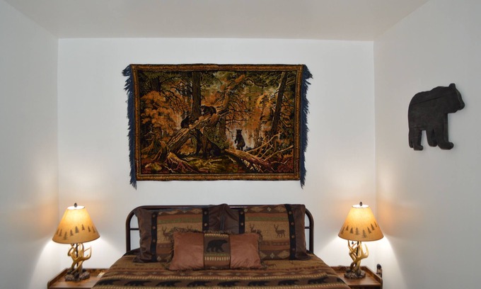 Essex House | Entire Bear Den (cozy cabin) close to Glacier