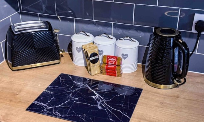 Newcastle-upon-Tyne House | Entire home for 6+Free parking