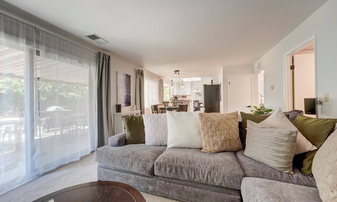 Vallejo House | Entire House-SF Napa Ready!