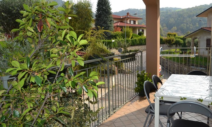 Entratico Apartment | Entratico: Apartment/flat - Entratico