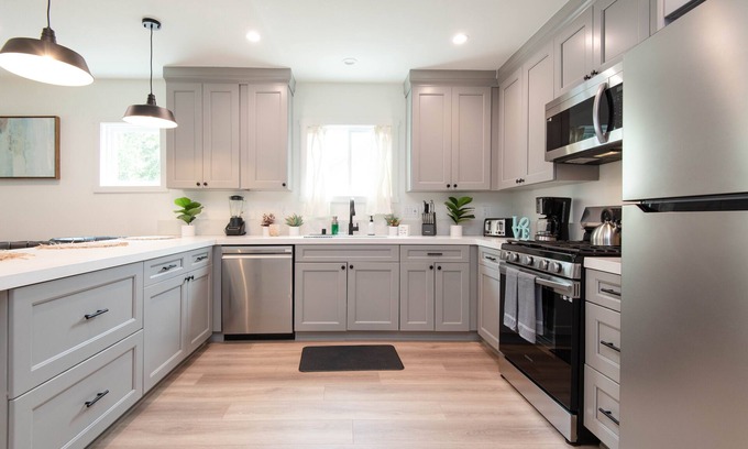 Atwater Village House | Epic House Near Griffith Observatory