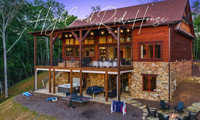 Morganton Cabin | Epic Views | Luxe Stay @ Highland Red House | Family Fun, Games, HotTub, FirePit