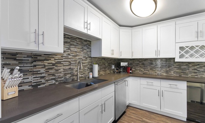 North Beacon Hill Apartment | Epicurean remodel in central location