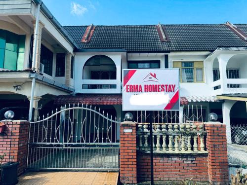 Kampung Telaga Nibong House | Erma Homestay Kota Bharu