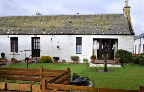 Castle Douglas House | Ernambrie Cottage