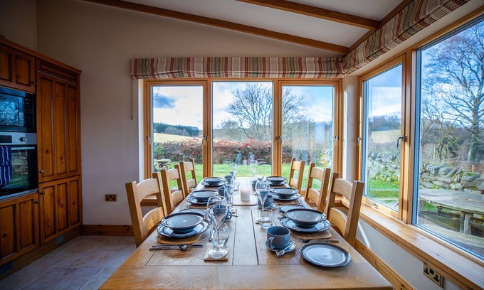 Aberfeldy House | Errichel House and Cottages