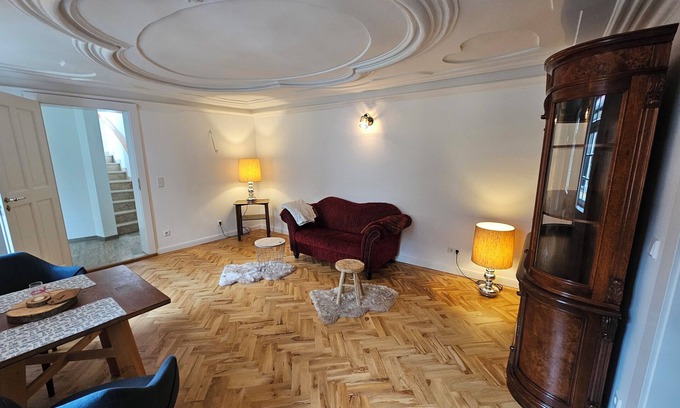 Coburg Apartment | Erstbezug Nach Sanierung: Wohnen im Herzen Coburgs