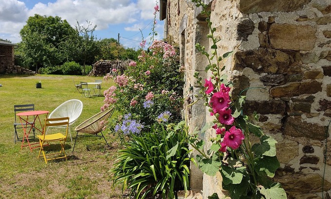 Gratot House | ESCALE DE GERBOLD