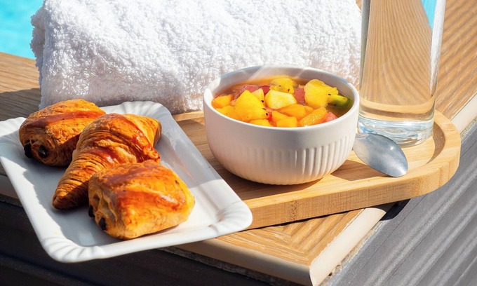 Port-Louis House | Escape in the heart of the city Studio Jacuzzis Sauna and swimming pool