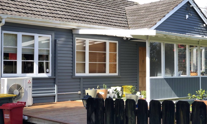 Kumeu House | Escape to Riverhead!