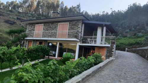 Castelo de Paiva Resort | Estúdio de Amor