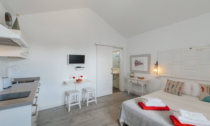 El Golfo Apartment | Estudio Andrea, Casa Rural Caleton del Golfo Lanzarote
