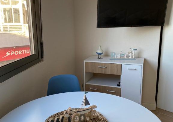 Arguineguin Apartment | Estudio D’Lelos