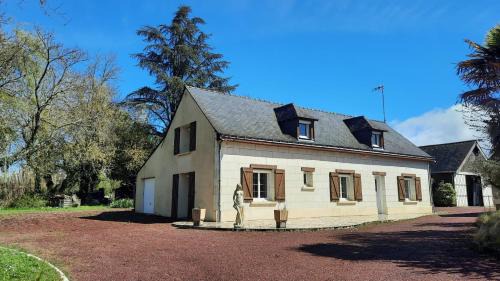 Allonnes House | etang de la bibardiere