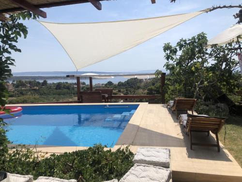 Banjol Villa | Etno Villa with a pool - Matušanovi Dvori Rab