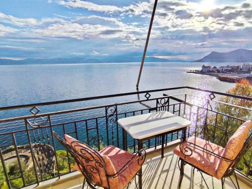 Loutra Edipsou Apartment | Eugenie's Apartment