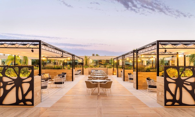 Marbella Hotel | Eurostars Oasis Marbella