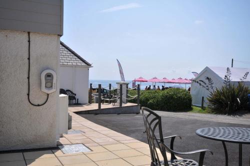 West Looe Apartment | Evelyn