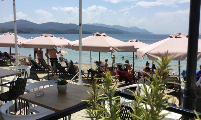 Agiokampos House | Evia Dream