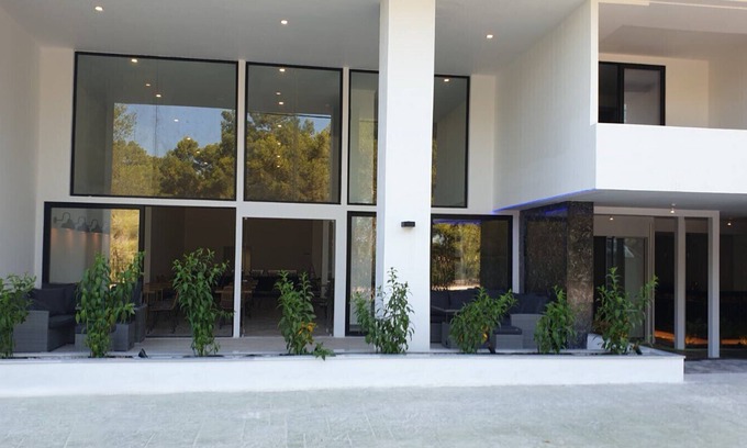 Xylokastron Hotel | Evita Blue