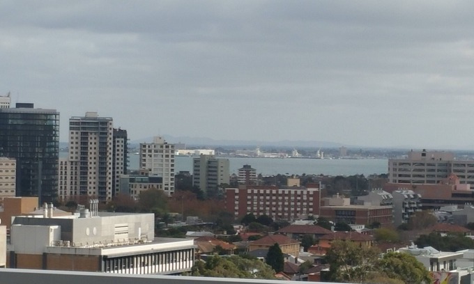Prahran Apartment | Excecutive Unit off Chapel Street- 2 bedroom s Ultra comfort