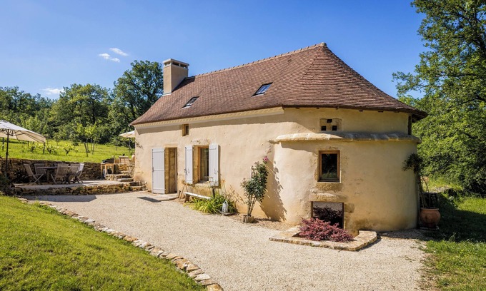 Saint-Germain-des-Pres House | Exceptional PIGEONNIER in Périgord