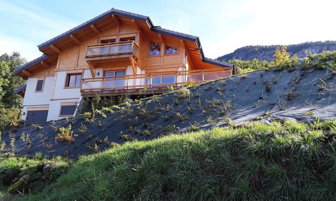 Mieussy Ski Chalet | Exceptional chalet *, with refined Savoyard charm. Sauna, Spa, 3 bathrooms