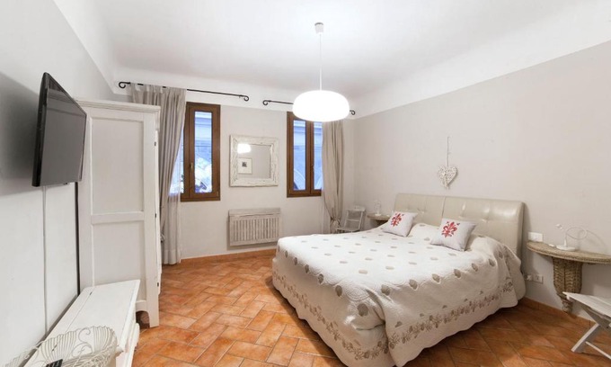 San Lorenzo Apartment | Exclusive Apartment San Lorenzo