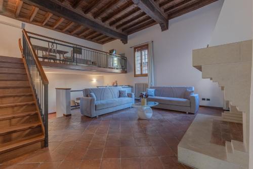 Ferrara Historic Centre Apartment | Exclusive Duplex Apartment in the City Center x9!