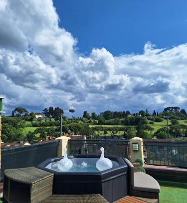 Oltrarno Apartment | Exclusive Loft degli Artisti