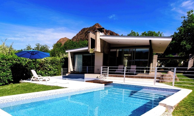 Rincon del Atuel Ski Chalet | Exclusive Mountain Chalet in Atuel Canyon with Swimming Pool, Jacuzzi and Waterfall