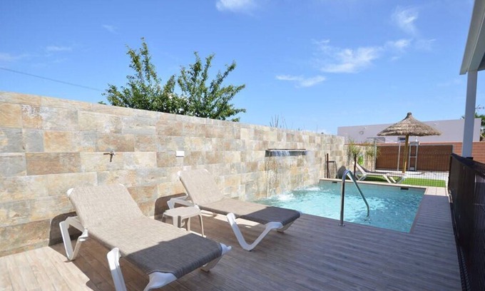 Conil de la Frontera City Center Cottage | Exclusive offer from May 6 to 10