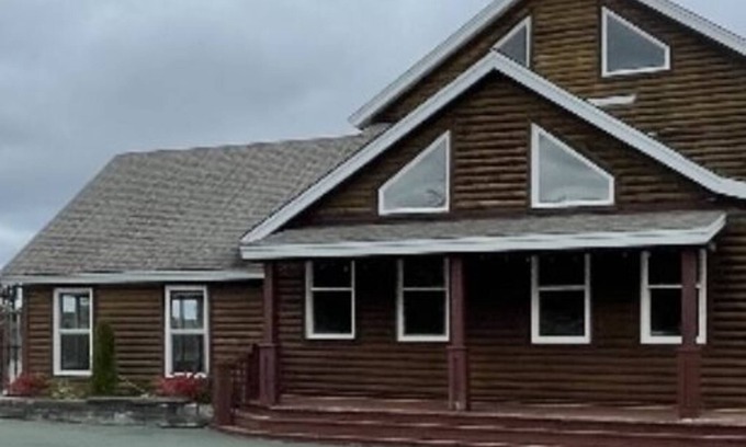 Brigus Junction Ski Chalet | Executive Chalet 30 Mins From City Life NOW WITH HOT TUB