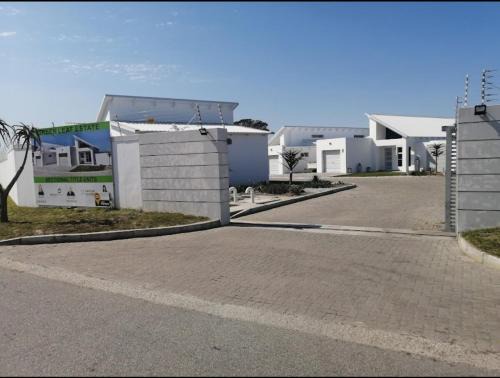 Port Elizabeth Apartment | Executive Stay near airport & shops