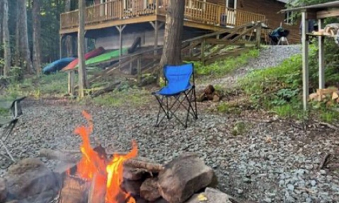 Poyntelle Ski Chalet | Experience Lakefront bliss! 3 bedroom chalet near Elk Mountain Ski Area.