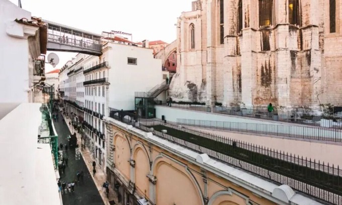 Baixa Hotel | Experience Lisbon from a Trendy Flat Near All the Must-Sees
