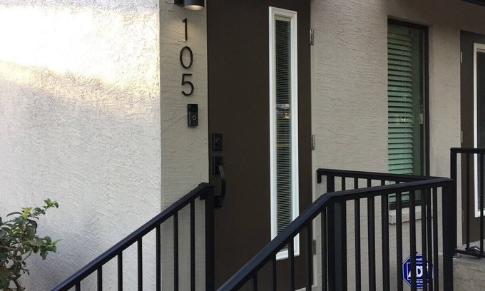 St. Petersburg - Clearwater Apartment | Experience the Best of Downtown St. Pete!
